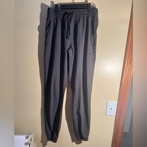 Men’s Legend Dark Grey Athletic Joggers Size Medium